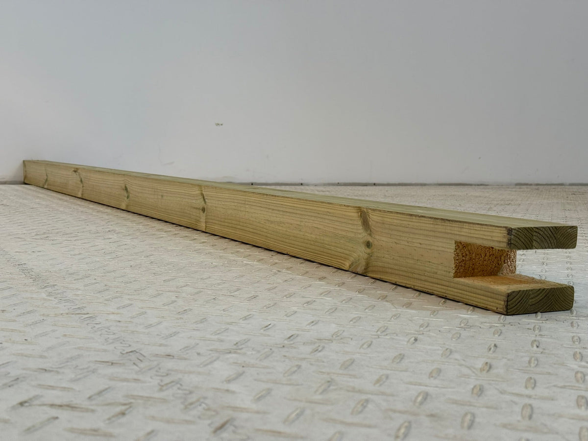 Pergola Post 94x94mm — Redwood, Kiln Dried, Laminated PAR