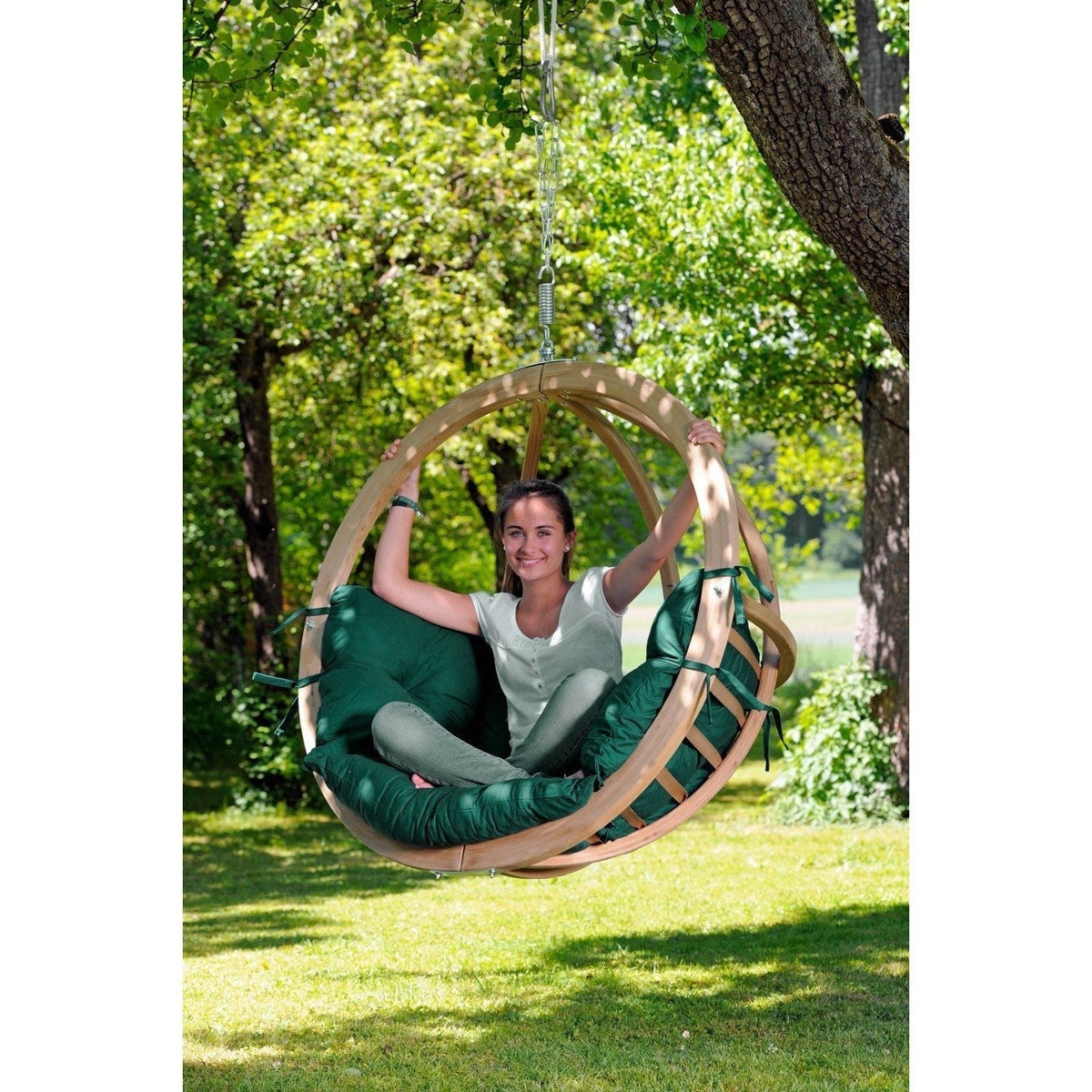 Globo Single Verde Hanging Egg Chair
