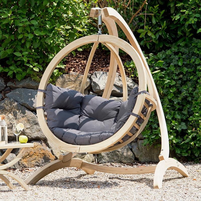Globo Single Hanging Egg Chair Set