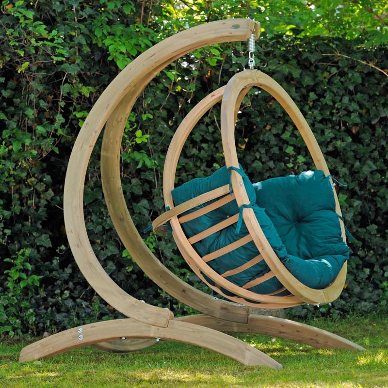 Globo Single Hanging Egg Chair Set